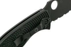 Spyderco Tenacious Lightweight C122SBBK FRN Taschenmesser Mit Wellenschliff, Schwarz -Survival Knife Shop SPC122SBBK 06 spyderco