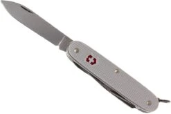 Victorinox Pioneer X 12 Victorinox Pioneer X -Survival Knife Shop VT0 8231 26 04 victorinox pioneer x vt0 8231 26 04