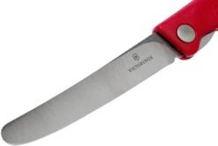 Victorinox SwissClassic Zusammenklappbares Gemüsemesser, Rot, 6.7801.FB -Survival Knife Shop VT6 7801 FB 03 victorinox