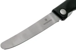 Victorinox SwissClassic Zusammenklappbares Gemüsemesser, Schwarz, 6.7803.FB -Survival Knife Shop VT6 7803 FB 03 victorinox