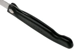 Victorinox SwissClassic Zusammenklappbares Gemüsemesser, Wellenschiff, Schwarz, 6.7833.FB 13 Victorinox SwissClassic Zusammenklappbares Gemüsemesser, Wellenschiff, Schwarz, 6.7833.FB -Survival Knife Shop VT6 7833 FB 05 victorinox